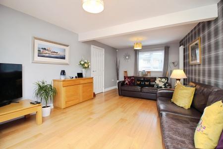 5 bedroom Detached bungalow for sale in Highway Road, Thurmaston, LE4