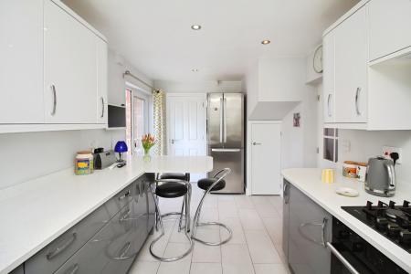 5 bedroom Detached bungalow for sale in Highway Road, Thurmaston, LE4