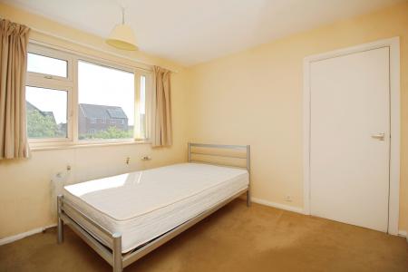 3 bedroom Semi-detached house for sale in June Avenue, Thurmaston, LE4