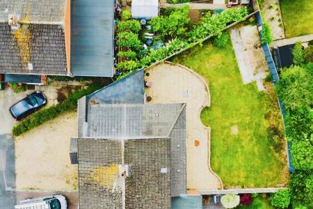 3 bedroom Semi-detached house for sale in Keble Drive, Syston, LE7