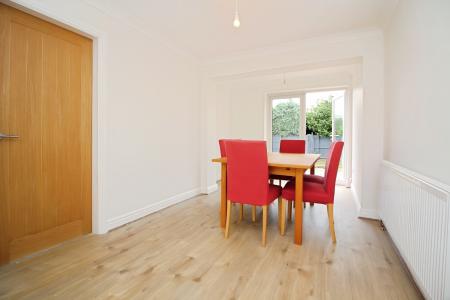 3 bedroom Semi-detached house for sale in Keble Drive, Syston, LE7