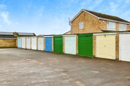 2 bedroom Terraced House for sale in Kincaple Road, Rushey Mead, Leicester, LE4