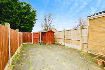 2 bedroom Terraced House for sale in Kincaple Road, Rushey Mead, Leicester, LE4
