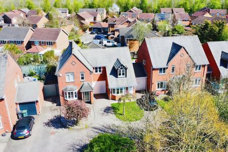 3 bedroom Semi-detached house for sale in Kingfisher Road, Mountsorrel, LE12