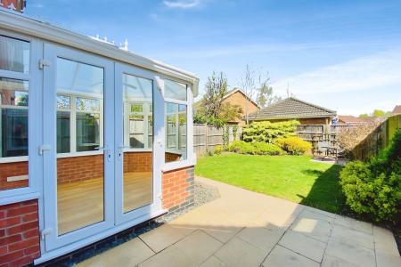 3 bedroom Semi-detached house for sale in Kingfisher Road, Mountsorrel, LE12