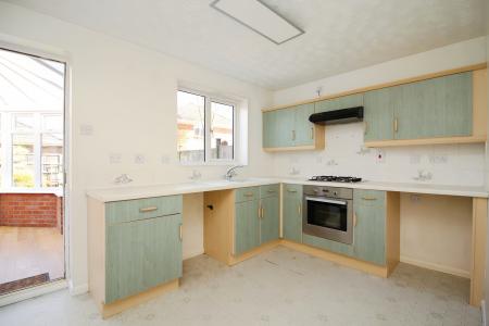 3 bedroom Semi-detached house for sale in Kingfisher Road, Mountsorrel, LE12