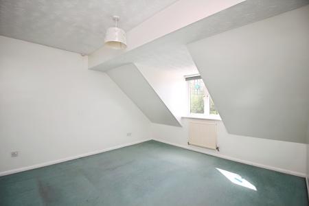 3 bedroom Semi-detached house for sale in Kingfisher Road, Mountsorrel, LE12