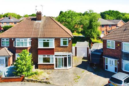 Kings Drive, Leicester Forest East, LE3