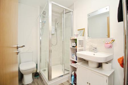 4 bedroom Town house for sale in Langton Way, Leicester, LE4