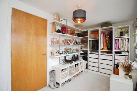 4 bedroom Town house for sale in Langton Way, Leicester, LE4