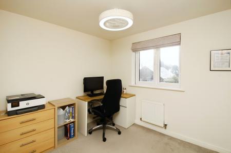 4 bedroom Detached house for sale in Lime Avenue, Sapcote, LE9