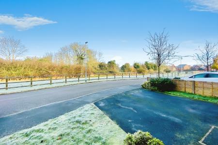 4 bedroom Detached house for sale in Lime Avenue, Sapcote, LE9