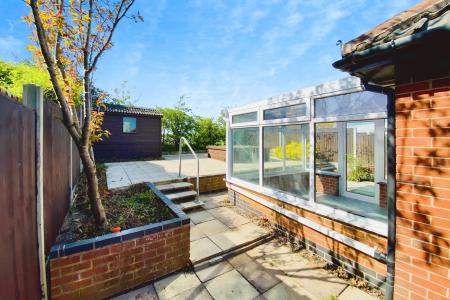 2 bedroom Detached bungalow for sale in Lime Drive, Syston, LE7