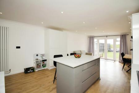 3 bedroom Semi-detached house for sale in Lime Drive, Syston, LE7