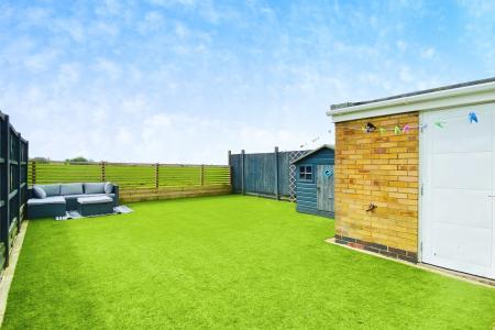 3 bedroom Semi-detached house for sale in Lime Drive, Syston, LE7