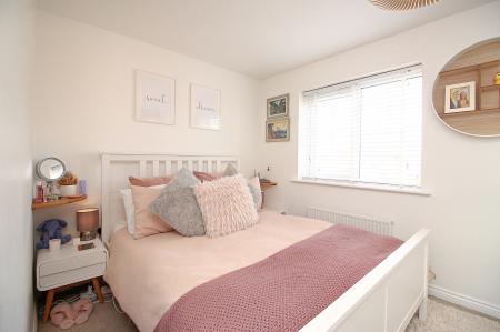 2 bedroom Terraced House for sale in Linacre Crescent, Syston, LE7