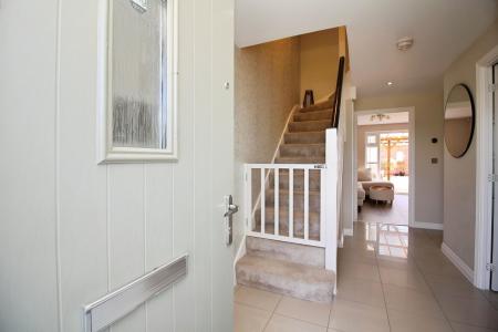 3 bedroom Terraced House for sale in Linacre Crescent, Syston, LE7