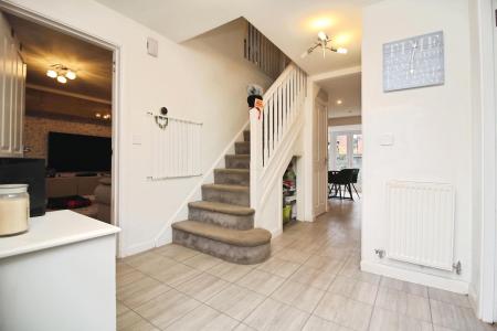 4 bedroom Detached house for sale in Loddington Close, Syston, LE7
