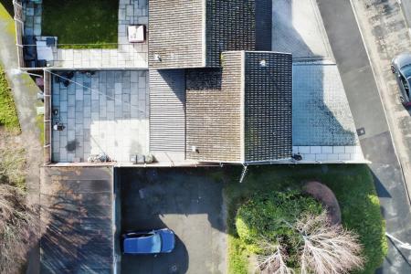 3 bedroom End of terrace house for sale in Long Furrow, East Goscote, LE7