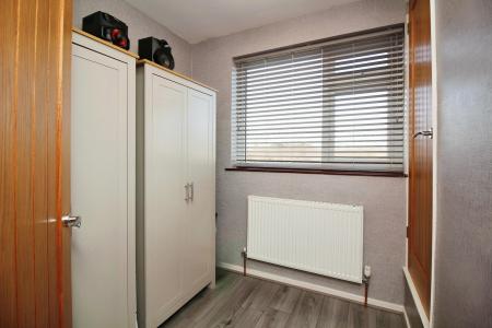 3 bedroom End of terrace house for sale in Long Furrow, East Goscote, LE7