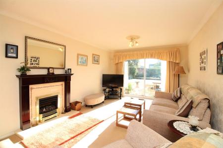 3 bedroom Detached house for sale in Long Furrow, East Goscote, LE7