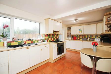3 bedroom Semi-detached house for sale in Long Furrow, East Goscote, LE7