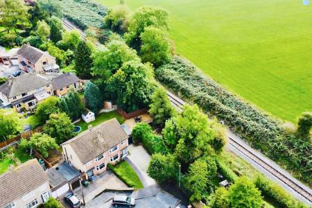 3 bedroom Semi-detached house for sale in Ludgate Close, Birstall, LE4