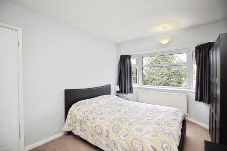 3 bedroom Semi-detached house for sale in Ludgate Close, Birstall, LE4