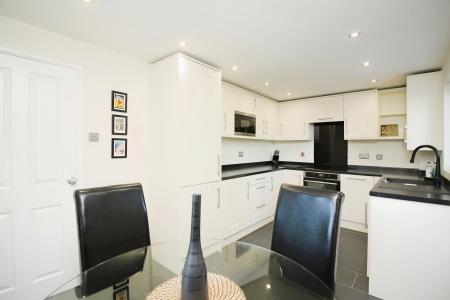 3 bedroom Semi-detached house for sale in Martin Drive, Syston, LE7