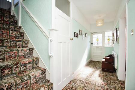 3 bedroom Semi-detached house for sale in Melton Road, Syston, LE7