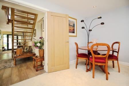 4 bedroom Detached house for sale in Melton Road, Rearsby, LE7