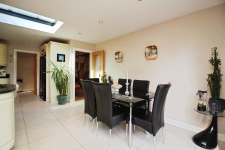4 bedroom Detached house for sale in Melton Road, Rearsby, LE7
