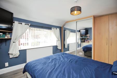 3 bedroom Semi-detached house for sale in Methuen Avenue, Thurmaston, LE4