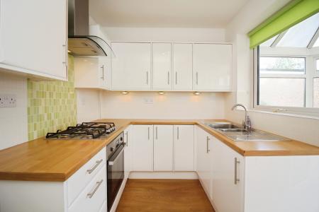 2 bedroom Semi-detached bungalow for sale in Middlefield Road, Cossington, LE7