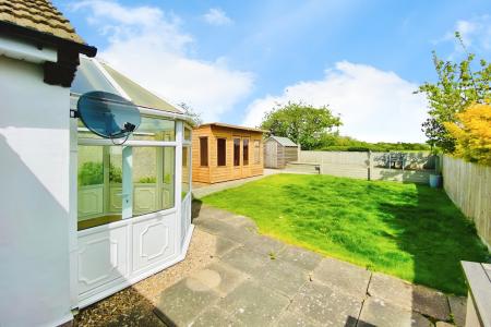 2 bedroom Semi-detached bungalow for sale in Middlefield Road, Cossington, LE7