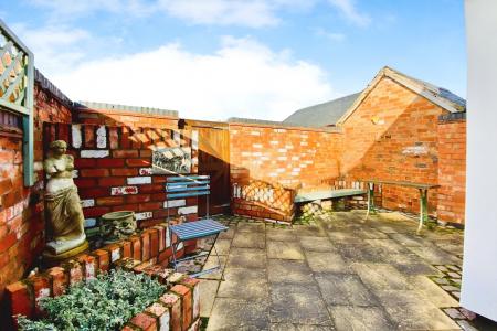 2 bedroom Terraced House for sale in Characterful Cottage at Mill Road, Rearsby, LE7