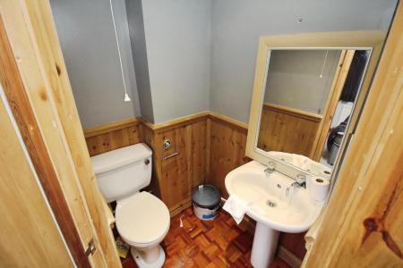 5 bedroom Semi-detached house for sale in Millstone Lane, Syston, LE7