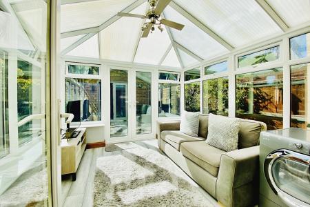 3 bedroom Terraced House for sale in Millstone Lane, Syston, LE7