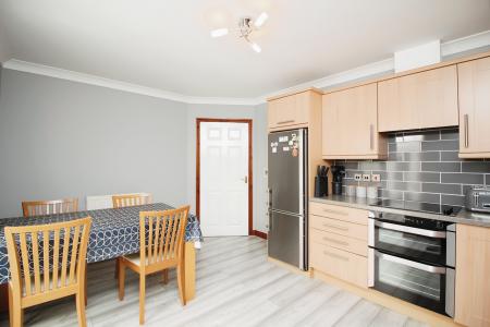 3 bedroom Terraced House for sale in Millstone Lane, Syston, LE7