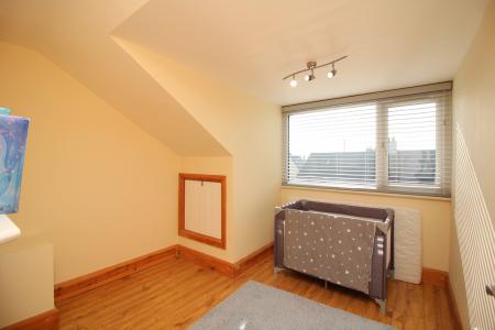 4 bedroom Semi-detached bungalow for sale in Mostyn Avenue, Syston, LE7