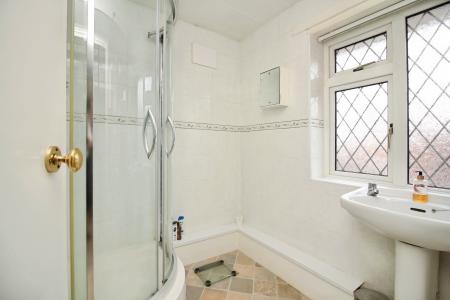 3 bedroom Semi-detached house for sale in Mostyn Avenue, Syston, LE7
