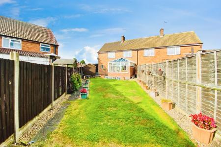 3 bedroom Semi-detached house for sale in Mostyn Avenue, Syston, LE7