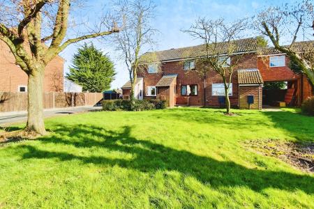 2 bedroom Terraced House for sale in Nelson Street, Syston, LE7