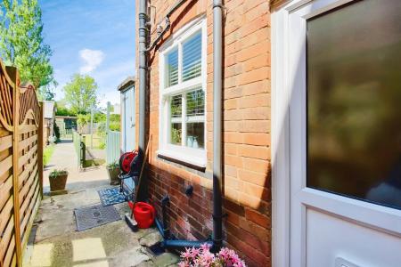 3 bedroom End of terrace house for sale in New Street, Queniborough, LE7