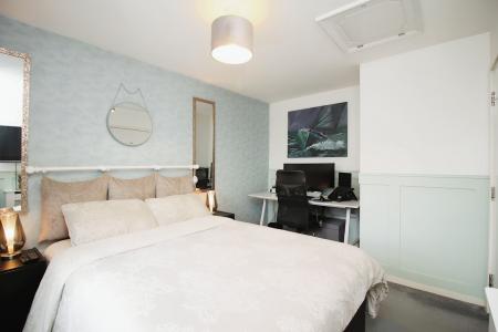 2 bedroom Flat for sale in Old Station Road, Syston, LE7