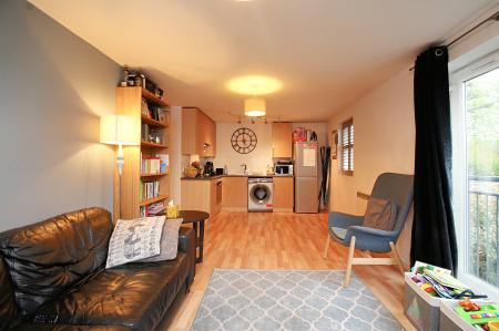 2 bedroom Flat for sale in Old Station Road, Syston