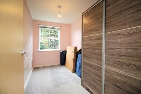2 bedroom Flat for sale in Old Station Road, Syston, LE7