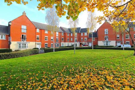 2 bedroom Flat for sale in Old Station Road, Syston, LE7