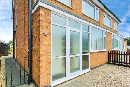 3 bedroom Semi-detached house for sale in Oriel Drive, Syston, LE7