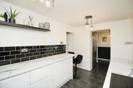 3 bedroom Town house for sale in Partridge close, Syston, LE7